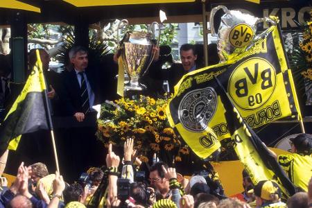 Aufhören, wenn es am schönsten ist - das schafft Ottmar Hitzfeld als Trainer bei Borussia Dortmund. Auf dem Höhepunkt seiner...