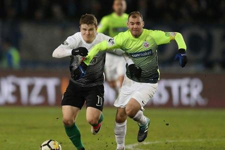 Dämpfer für Rostock im Aufstiegsrennen Dämpfer für Rostock im Aufstiegsrennen