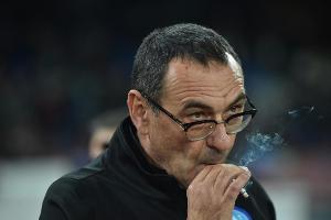 Leipzig baut für Neapel-Trainer Sarri Raucherbox