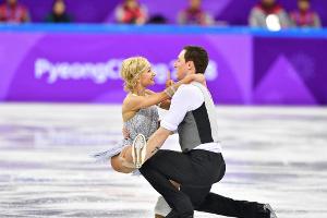 Team-Wettbewerb: Savchenko/Massot nach Kurzprogramm Dritte
