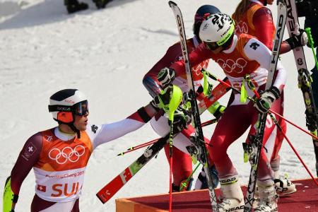 Schweiz gewinnt erstes Gold im Teamwettbewerb - Deutschland im Viertelfinale raus