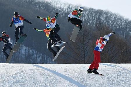 Die Snowboard-Crosser sorgen mitunter für die spektakulärste Show bei den Spielen.