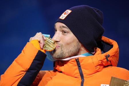 Doppelschlag! Nach seinem Erfolg über die 1500 Meter sichert sich der Niederländer Kjeld Nuis auch die Gold-Medaille über di...
