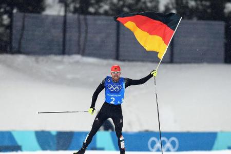 Souverän und völlig ungefährdet holen sich die deutschen Kombinierer Vinzenez Geiger, Fabian Rießle, Eric Frenzel und Johann...