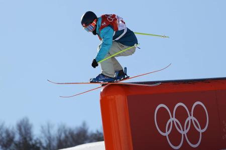 Die 27-jährige Schweizerin Sarah Höfflin feiert in Pyeongchang den größten Erfolg ihrer Karriere und sichert sich die Goldme...