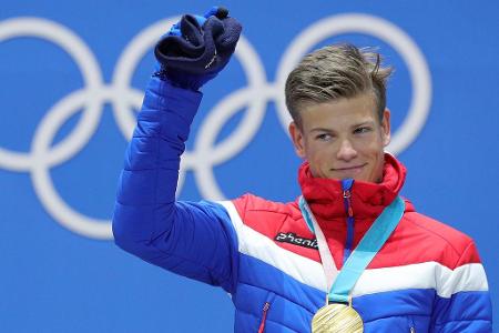 Norge-Dominator Hösflot Kläbo hat sich im Herren-Sprint souverän Gold gesichert. Der 21-Jährige ließ den Italiener Federico ...