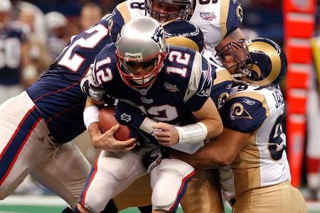 Nicht zuletzt aufgrund Bradys Unerfahrenheit gelten die St. Louis Rams als Favorit auf den Sieg. Zu Unrecht. 20:17 gewinnen ...