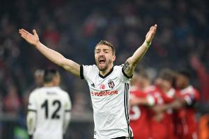 Medien: Besiktas-Verteidiger Erkin droht nach Schiri-Schelte Gefängnis