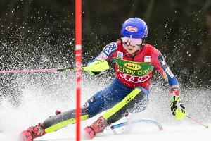 Ofterschwang: Shiffrin vor Gewinn der Slalom-Kugel