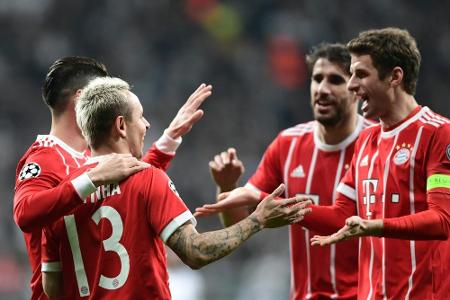 FC Bayern spaziert ins Viertelfinale und verhilft Heynckes zum Rekord FC Bayern spaziert ins Viertelfinale und verhilft Heynckes zum Rekord