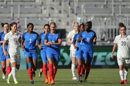 DFB-Frauen kassieren heftige Niederlage gegen Frankreich