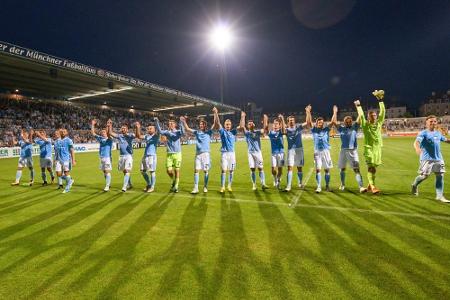 Auf Wunsch der Fans: Münchner Regionalliga-Derby im Sechzger-Stadion