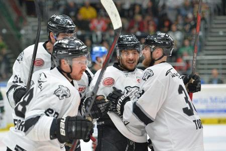 Eishockey: Nürnberg gleicht in Köln zum 2:2 aus