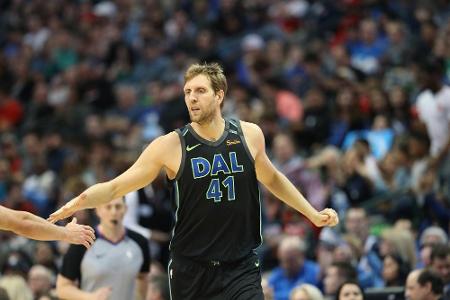 NBA: Nächster Meilenstein für Nowitzki - wahrscheinlich kein Rücktritt NBA: Nächster Meilenstein für Nowitzki - wahrscheinlich kein Rücktritt
