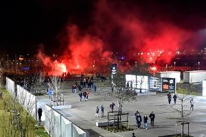 Acht verletzte Polizisten vor Europa-League-Spiel in Lyon
