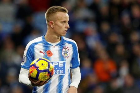 Kaufpflicht aktiviert: Huddersfield bindet FCI-Profi Hadergjonaj Kaufpflicht aktiviert: Huddersfield bindet FCI-Profi Hadergjonaj