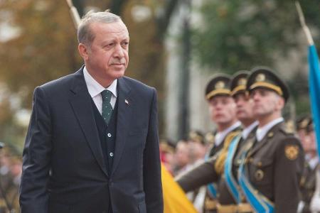 Erdogan Trauzeuge bei Arda-Hochzeit in Istanbul