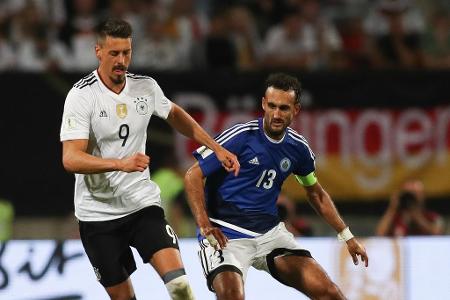 ANGRIFF: Sandro Wagner