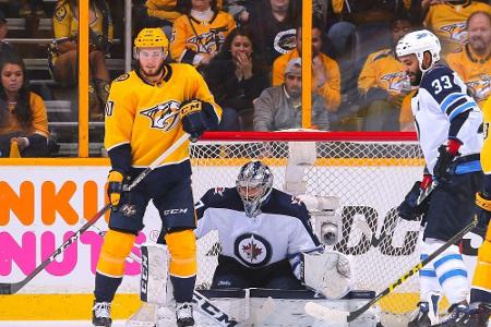 Dank Goalie Hellebuyck: Jets starten mit Sieg ins Play-off-Viertelfinale Dank Goalie Hellebuyck: Jets starten mit Sieg ins Play-off-Viertelfinale