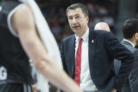Bambergs Banchi trotz Play-off-Ticket bedient: Bambergs Banchi trotz Play-off-Ticket bedient: