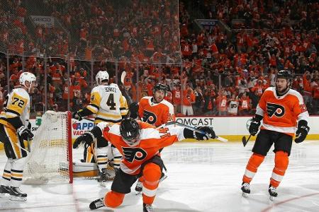 NHL-Profi Couturier: Hattrick mit Innenbandriss