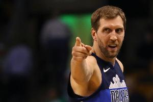 Nowitzki hängt eine Saison dran - Mavericks verlieren gegen Suns