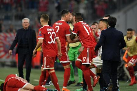 FC Bayern bangt um Martinez - auch James angeschlagen
