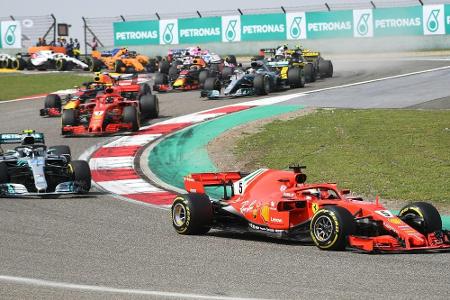 Vettel verliert Führung nach Taktik-Fehler