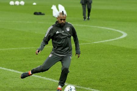 FC Bayern: Vidal muss Training abbrechen