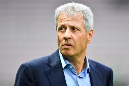 Laut 'Sport Bild'-Informationen hat Lucien Favre eine Ausstiegsklausel im Vertrag bei OGC Nizza. Der Schweizer ist eigentlic...