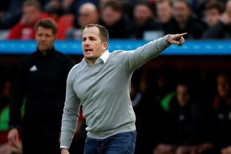 DFB-Sportgericht reduziert Geldstrafe für FCA-Trainer Baum DFB-Sportgericht reduziert Geldstrafe für FCA-Trainer Baum