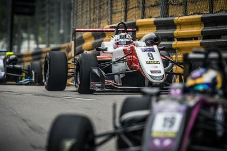 Formel 2: Enttäuschendes Wochenende für Rookie Günther Formel 2: Enttäuschendes Wochenende für Rookie Günther