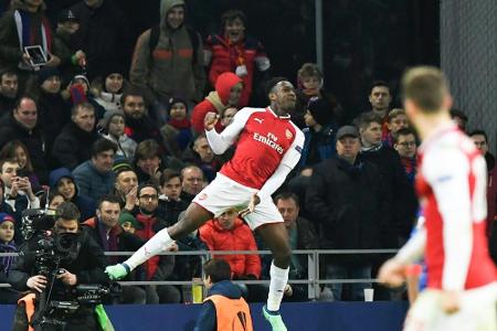 Arsenal und Atletico zittern sich ins Halbfinale - auch BVB-Bezwinger Salzburg weiter Arsenal und Atletico zittern sich ins Halbfinale - auch BVB-Bezwinger Salzburg weiter