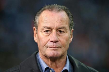 Schalke-Legende Stevens glaubt an Finaleinzug gegen Frankfurt