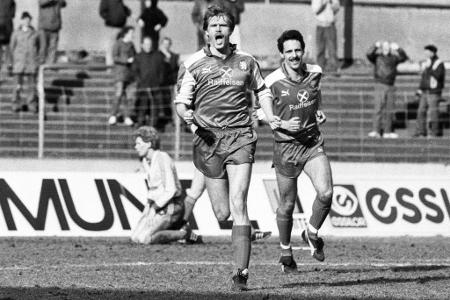 Peter Cestonaro stellte sein Torkonto beim SV Darmstadt 98 und Hessen Kassel Ende der 70er bis Mitte der 80er-Jahre auf die ...
