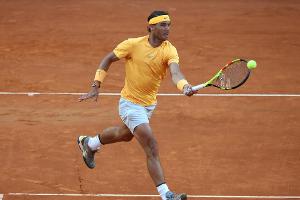 Nadal muss bei French Open wegen Regenpause nachsitzen