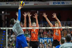 Volleyball: Friedrichshafen gleicht aus, Showdown am Bodensee