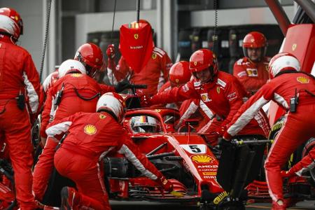 Vettel: Ferrari gut aufgestellt für das Wettrüsten mit Merecedes Vettel: Ferrari gut aufgestellt für das Wettrüsten mit Merecedes