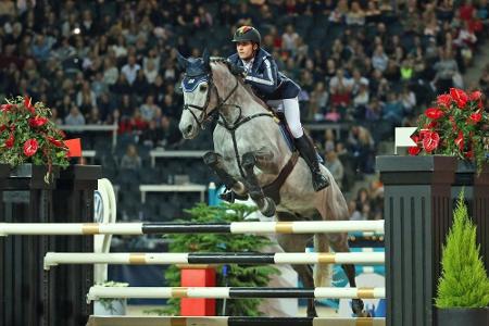 Derby-Meeting: Belgier Philippaerts gewinnt Championat von Hamburg