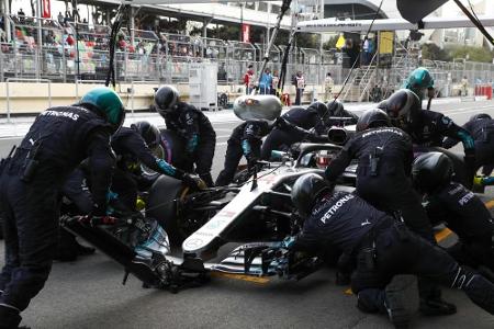 Bottas in Barcelona zunächst vorne - Hamilton schneller als Vettel Bottas in Barcelona zunächst vorne - Hamilton schneller als Vettel