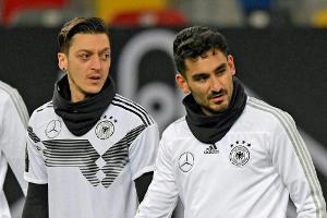 Vor WM-Nominierung: Özil und Gündogan treffen Erdogan