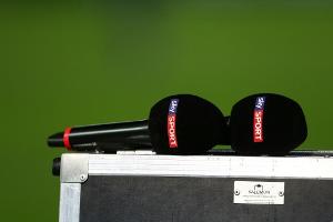 Sky zeigt unter anderem WM-Eröffnungsspiel und Deutschland-Mexiko