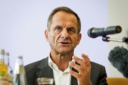 Sitzung in Frankfurt: DOSB will Reform umsetzen und fordert mehr Geld Sitzung in Frankfurt: DOSB will Reform umsetzen und fordert mehr Geld