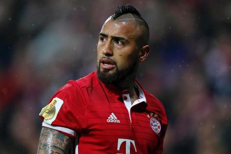 Der Chilene ist im Sommer 2015 ein absoluter Wunschspieler von Pep Guardiola. Die Verpflichtung lassen sich die Bayern laut ...