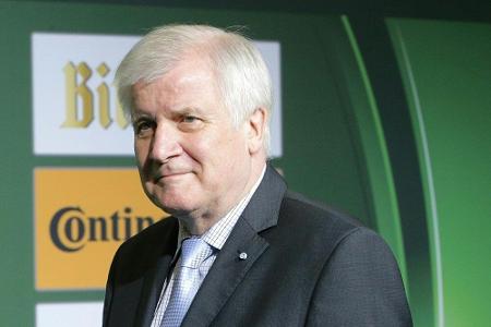 Seehofer bekennt sich erstmals zur Spitzensportreform und sagt Hilfe zu Seehofer bekennt sich erstmals zur Spitzensportreform und sagt Hilfe zu