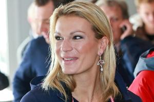 Höfl-Riesch erleidet Ellbogenbruch bei Bootsunfall