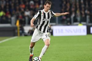 Medien: Lichtsteiner vor Wechsel nach Dortmund