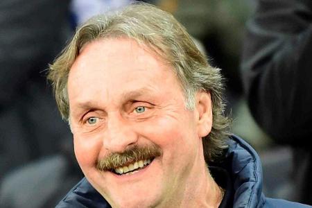 Neururer erneut Cheftrainer beim VDV-Proficamp