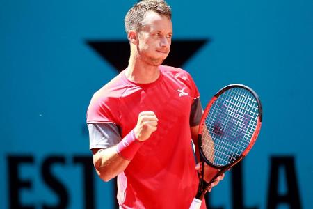 Halle: Federer souverän, Kohlschreiber und Mayer im Achtelfinale Halle: Federer souverän, Kohlschreiber und Mayer im Achtelfinale