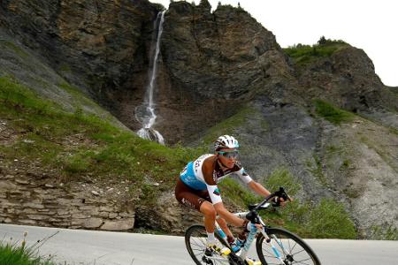 Mitfavorit Bardet mit starken Kletterern zur Tour